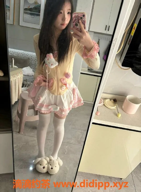 广州楼凤资源信息,番禺嫩妹朵朵，水费700起，舌吻69服务待你体验