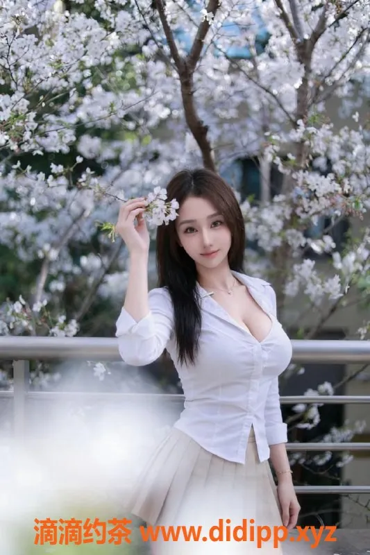 无锡楼凤-滨湖区白雪 高颜值陪浴服务 1200起