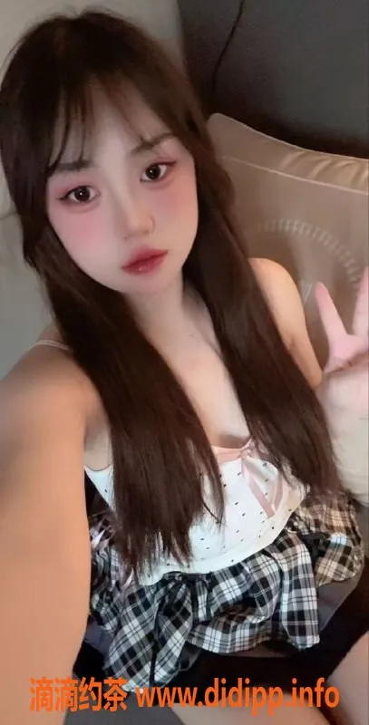 广州楼凤-天河小七，视频验证，700元畅享服务