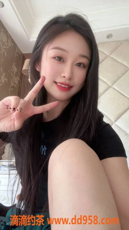 郑州楼凤-二七区橙子，26岁，160cm，50kg，真胸无科技