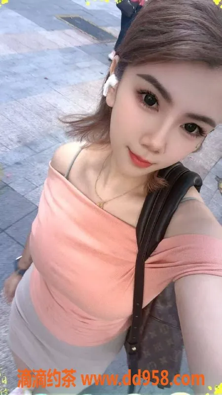 深圳楼凤-南山御姐伊娜，900元高端服务体验