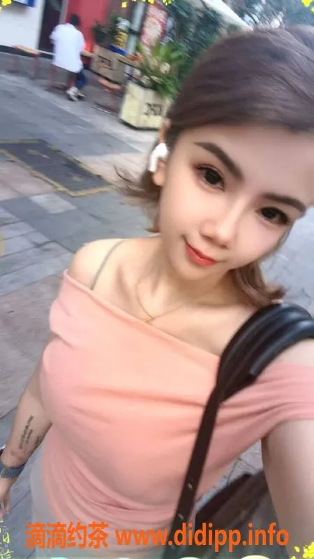 深圳楼凤资源信息,南山御姐伊娜，900元高端服务体验