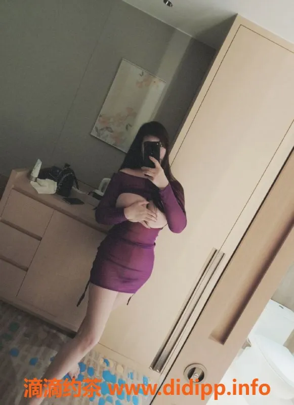 中山楼凤-东区小冰冰，38E美胸，800元起，服务超赞！