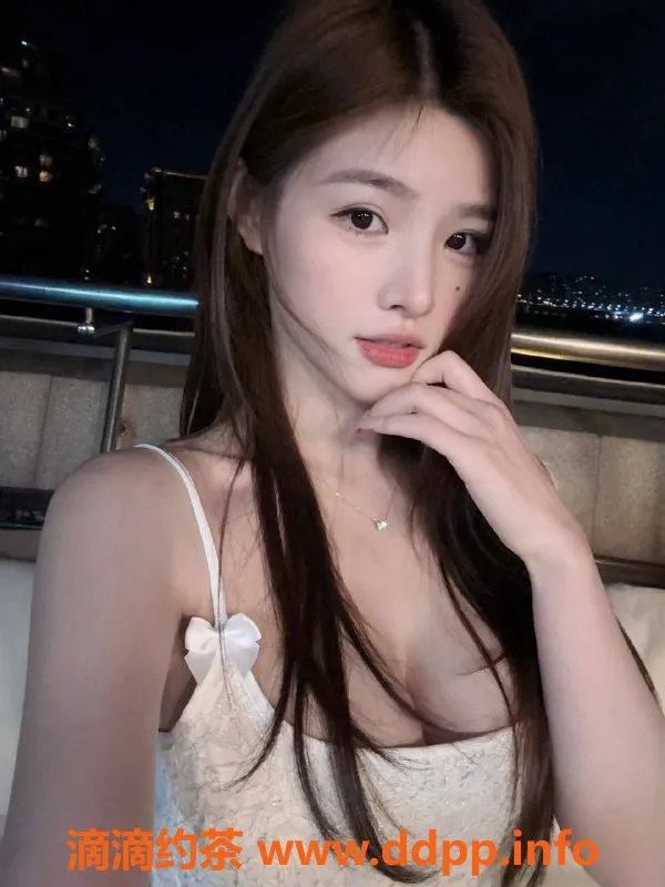 杭州楼凤-小兔 168cm/48kg/性感妩媚/1500起