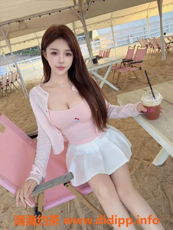 深圳楼凤资源信息,龙华嫩妹洛洛，788元起，六九鸳鸯浴服务