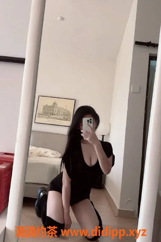 深圳楼凤-深圳南山小绵羊，嫩妹服务700起！