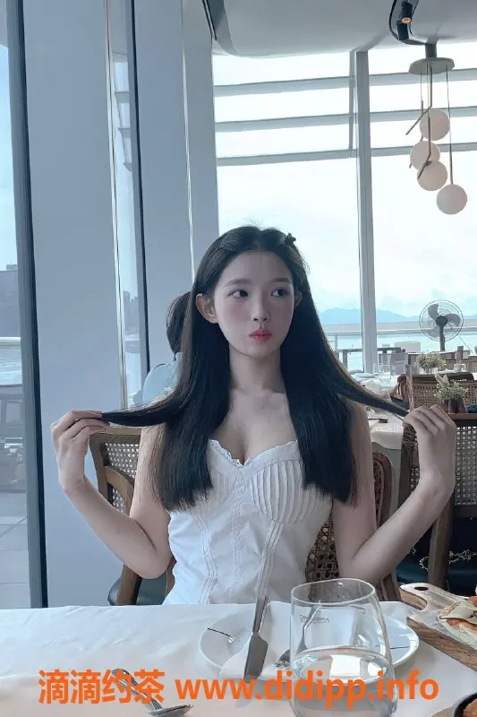 深圳楼凤-南山沐婉儿，1500元体验嫩妹服务