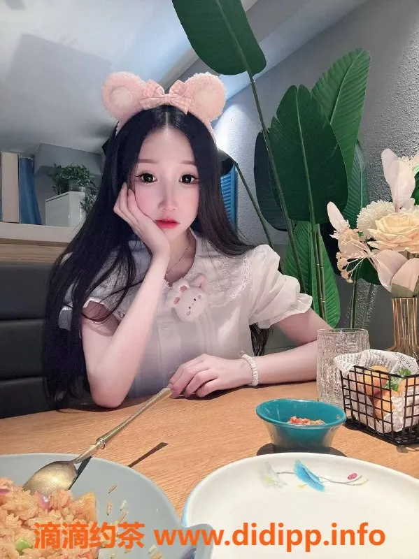 珠海楼凤-拱北区瑶瑶，私密服务等你体验！