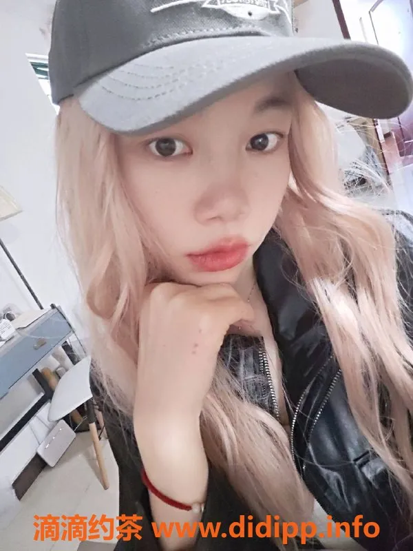 广州楼凤-番禺小姐姐，500元畅享服务