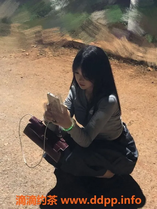 青岛楼凤资源信息,灵动20岁女孩，800元全套服务，70分钟尽享激情