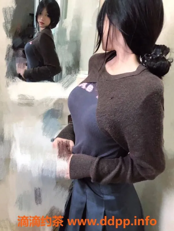 青岛楼凤-灵动20岁女孩，800元全套服务，70分钟尽享激情