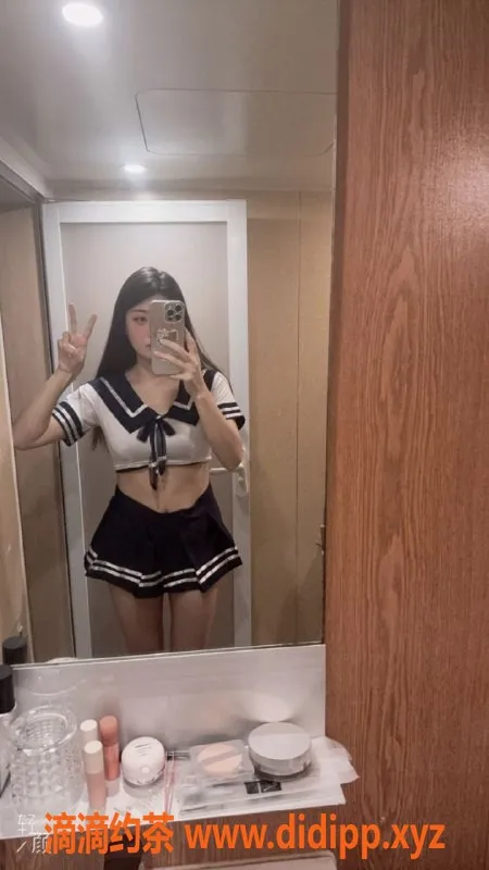 广州楼凤-天河嫩妹豆豆，700水费，精彩69服务等你来体验！