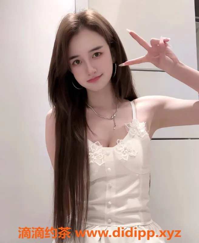 深圳楼凤-南山Ruby，26岁，身高167，46kg，1400起