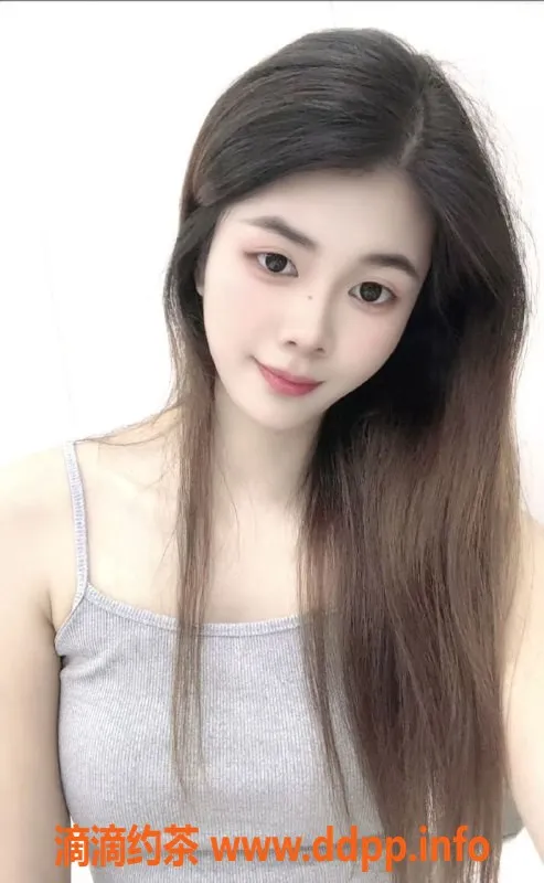 惠州楼凤-大亚湾诺诺，21岁，身高160cm，洗吹做服务