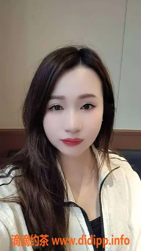 广州楼凤资源信息,广州白云区小黎，27岁，160cm，48kg，36D