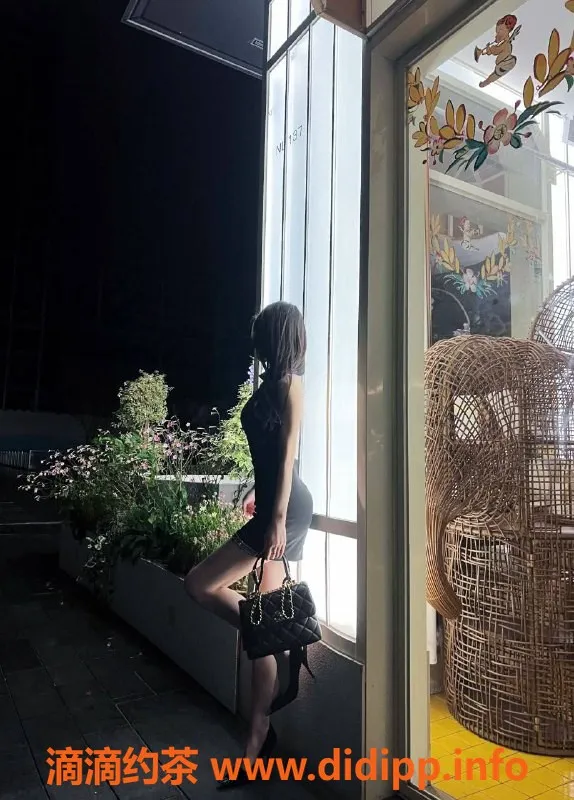 深圳楼凤-南山清柠，2500p 4500pp，亲密服务体验