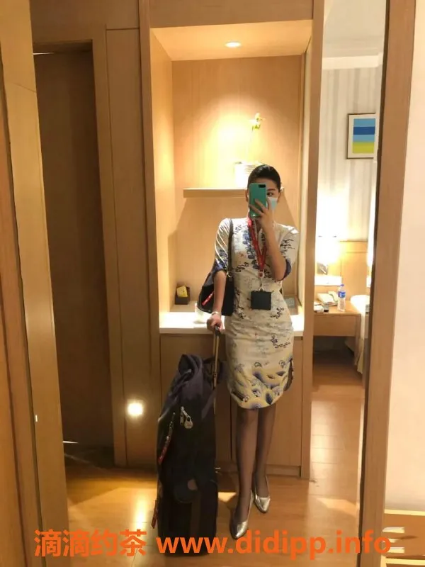 无锡楼凤资源信息,北京空姐，160cm高颜值陪浴，2200p超值服务