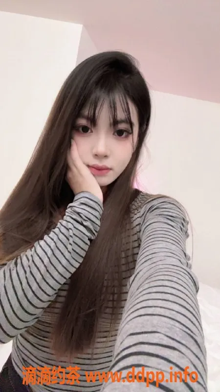 深圳楼凤-宝安嫩妹小娟，700起，制服诱惑