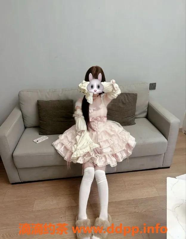 深圳楼凤-福田小雨嫩妹助教，1000P任你挑选