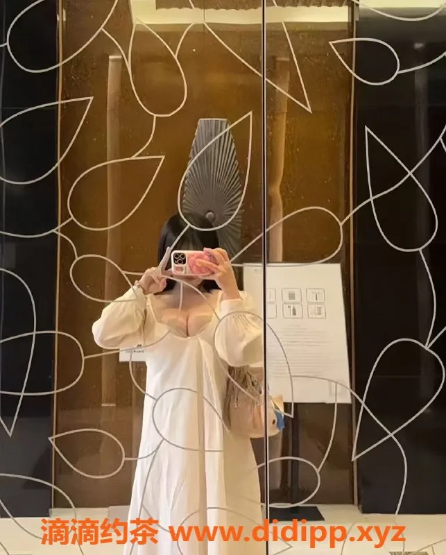 温州楼凤-小涵 - 鹿城 S型身材，165cm 50kg，1000p起