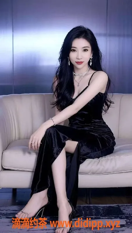 深圳楼凤-龙华安馨，29岁肤白娇娃，6400元不容错过！