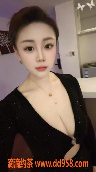 无锡楼凤-空姐兼职梁溪东岭 69享受D罩杯陪浴