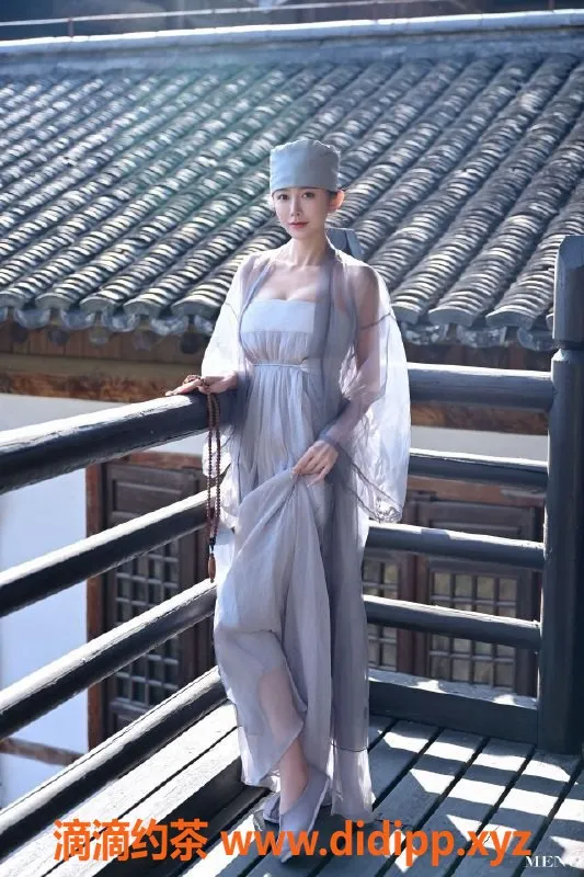 无锡楼凤-锡山佛女69荐，深喉漫游超满足