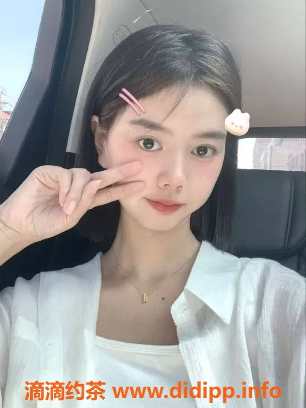 郑州spa会所-管城区苗苗，167cm/52.5kg，提供浪漫调情服务