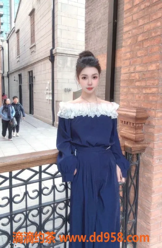 广州楼凤-越秀地区艺名伊伊，专业服务仅需800