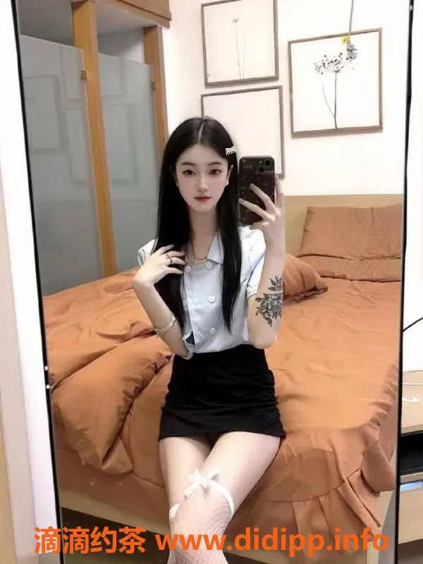 深圳楼凤-宝安飞飞，69服务，800元起，制服丝袜体验