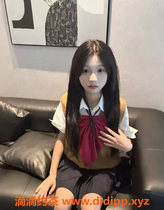 深圳楼凤-深圳宝安嫩妹涵涵，900元体验不一样的服务