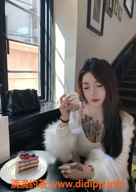 武汉楼凤-徐东伊利，身材诱人，价格实惠