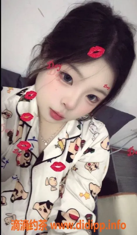 郑州楼凤-金水区柚子18岁 性感诱惑伴游