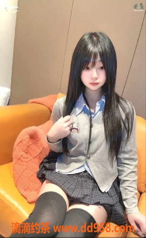 成都楼凤资源信息,武侯区嫩妹芷涵，163身高96斤，C罩杯服务