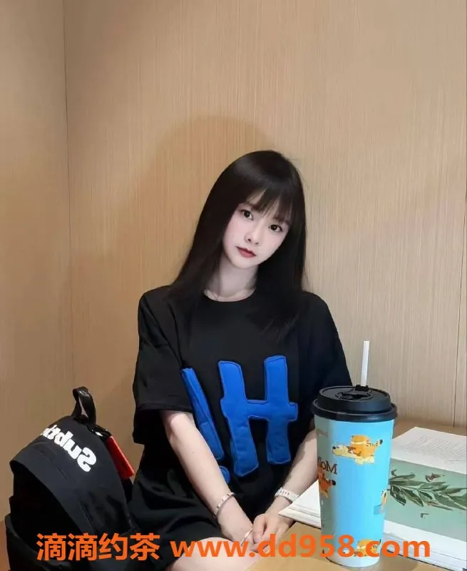 深圳楼凤资源信息,深圳龙岗宝儿，御姐身材700体验