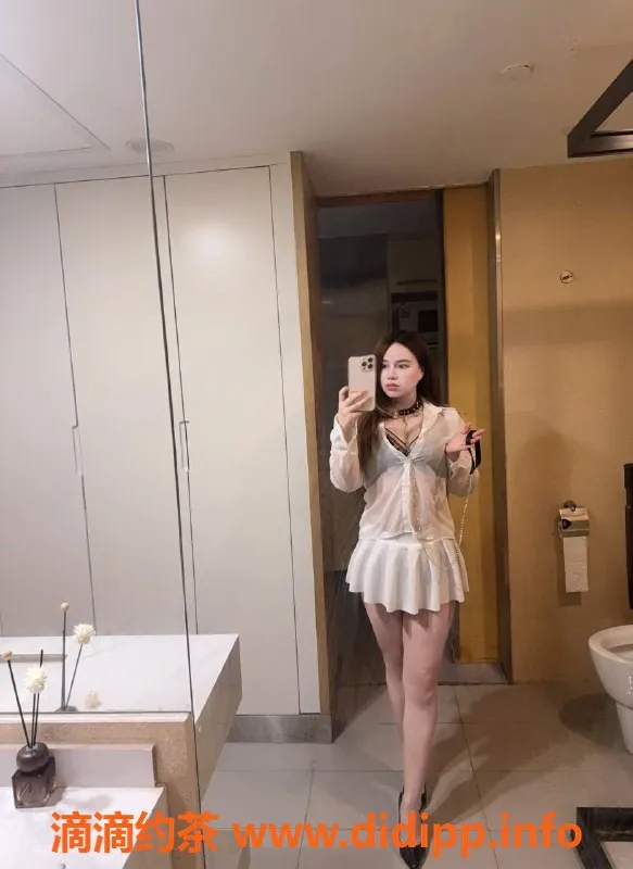 广州楼凤-天河金媚儿，嫩妹大胸，水费500p