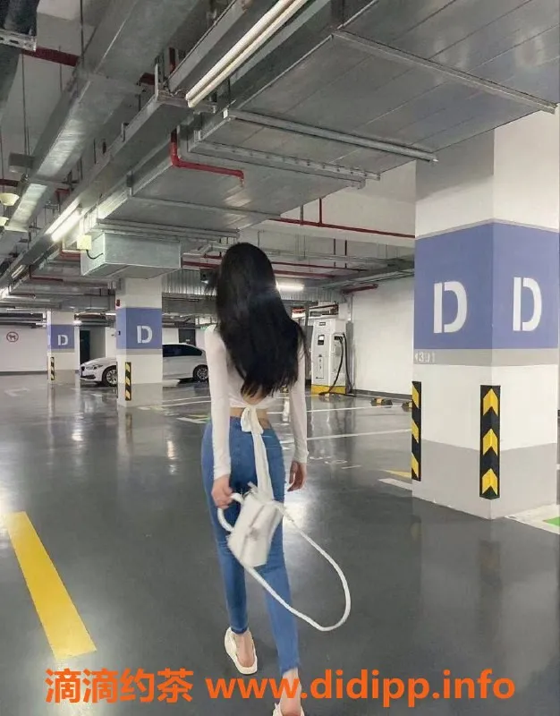 广州楼凤资源信息,天河御姐巷尾猫，3700PP超值体验