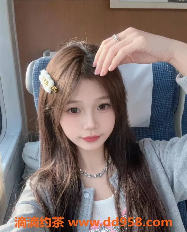 广州楼凤-天河嫩妹糯米，700水费，尽享亲密服务