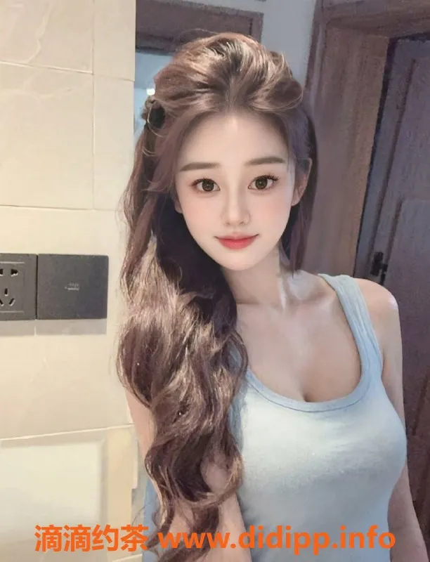 广州楼凤-天河大胸御姐李凯馨，水费1200p/1800pp