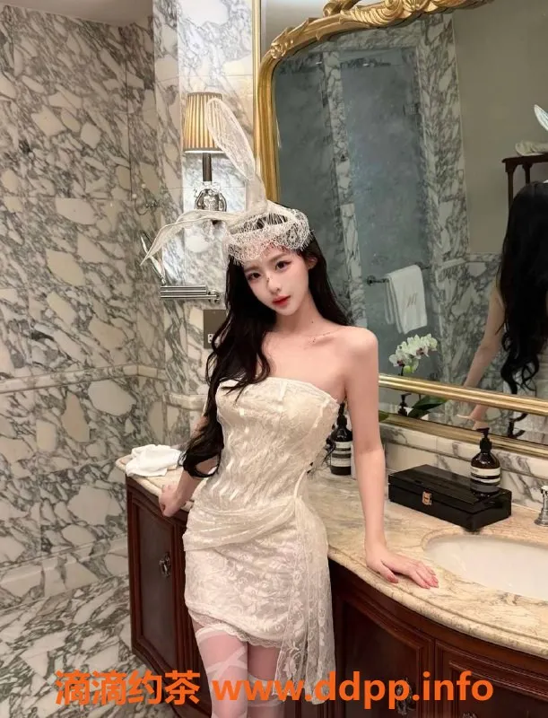 广州楼凤-天河英子，1000p嫩妹，舌吻服务等你体验