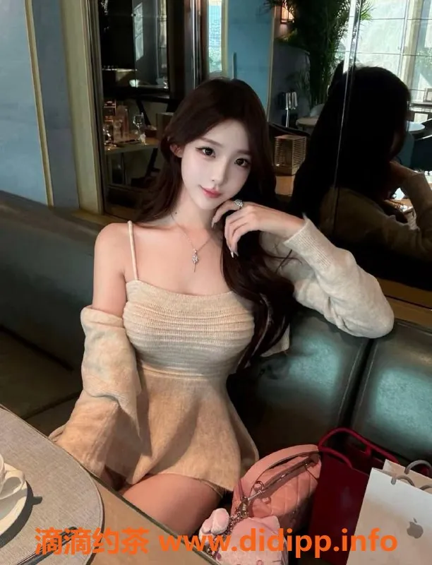 广州楼凤资源信息,天河英子，1000p嫩妹，舌吻服务等你体验