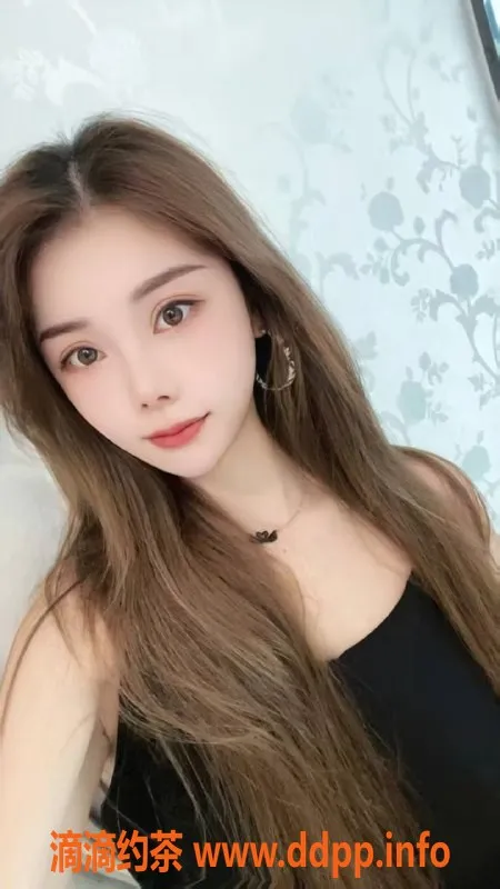 广州楼凤-天河嫩妹小芸，水费500p，体验不容错过