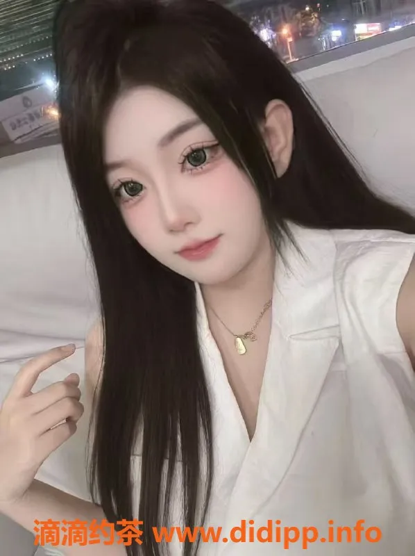 常州楼凤资源信息,武进万达19岁嫩妹肥肥，服务多样，尽享初恋感觉