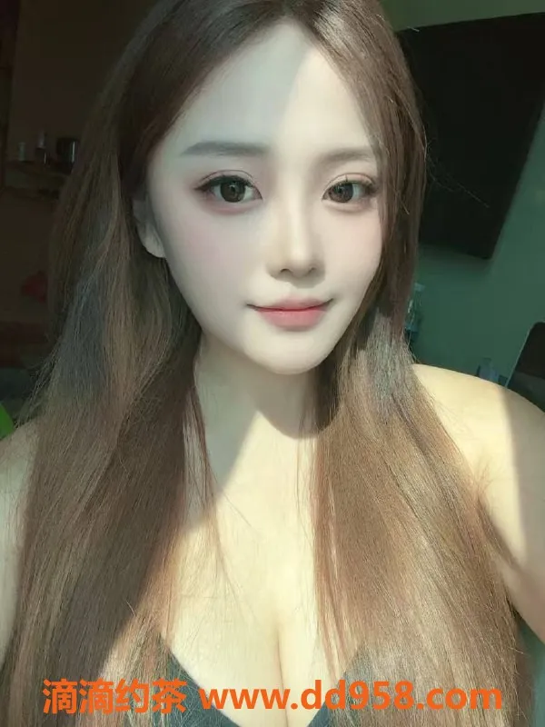 深圳楼凤-福田夏树，舌吻深喉服务，1000元体验