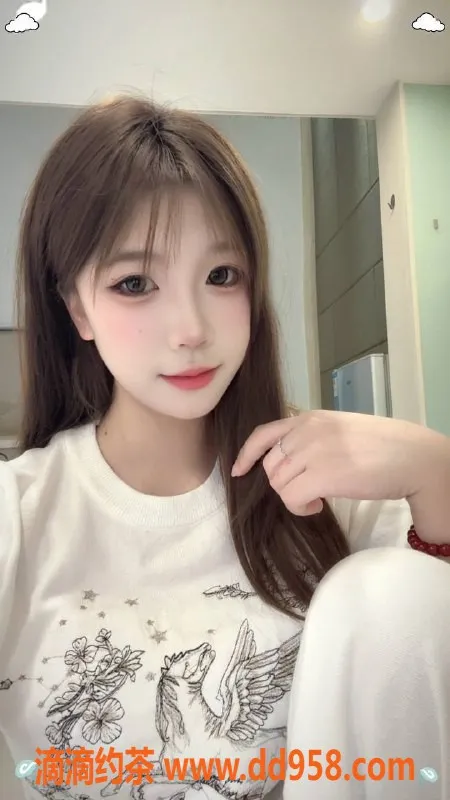 深圳楼凤-南山嫩妹媛媛，超值1000p服务体验