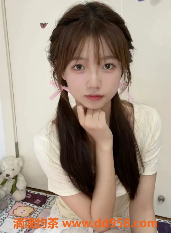 广州外围-广州佛山香奈儿空姐模特服务，1380起