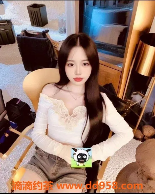 广州外围-广州佛山香奈儿空姐模特服务，1380起