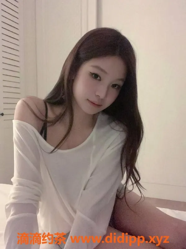 广州楼凤资源信息,广州白云20岁学妹妍诺，初次兼职来袭