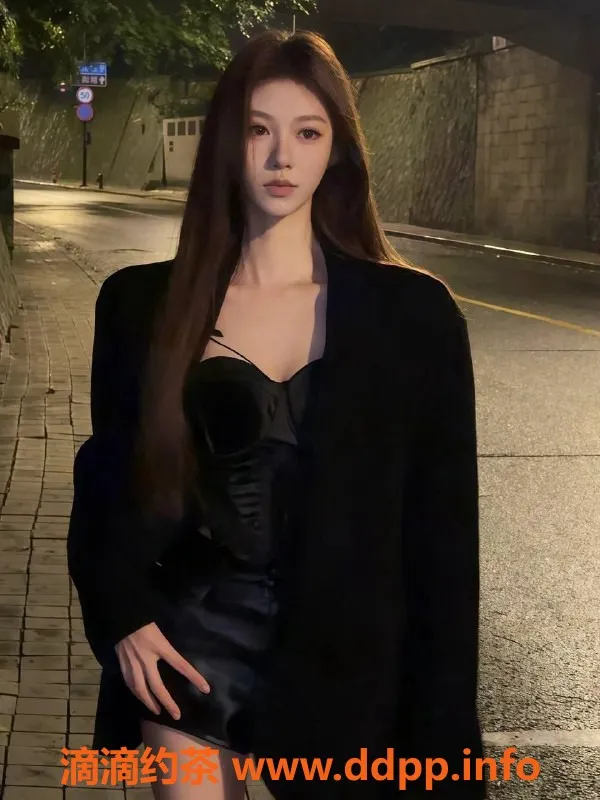 广州楼凤-海珠区妙桐，20岁164cm美学妹，600元起