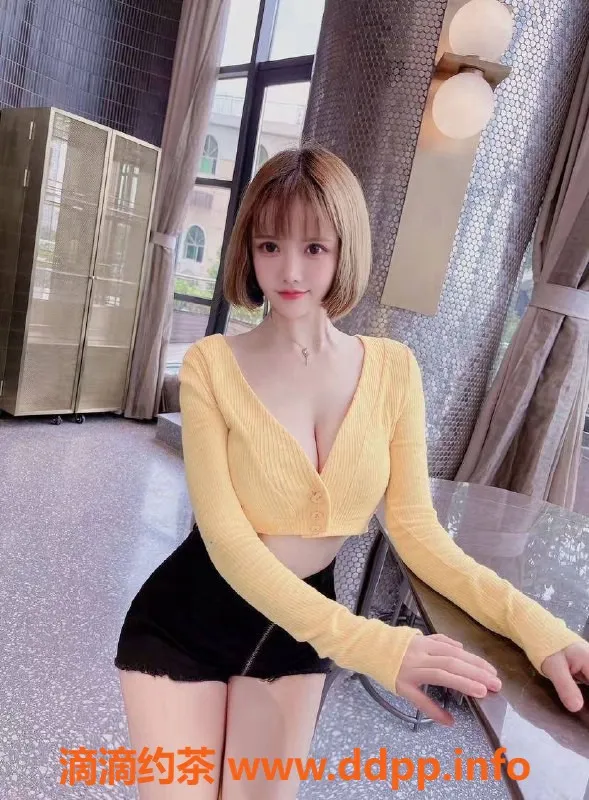 北京楼凤-草房小西 24岁 身高166 体重45 B套餐服务